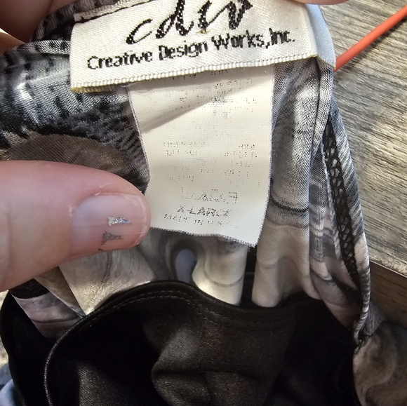 Layered top - Picture 2 of 2